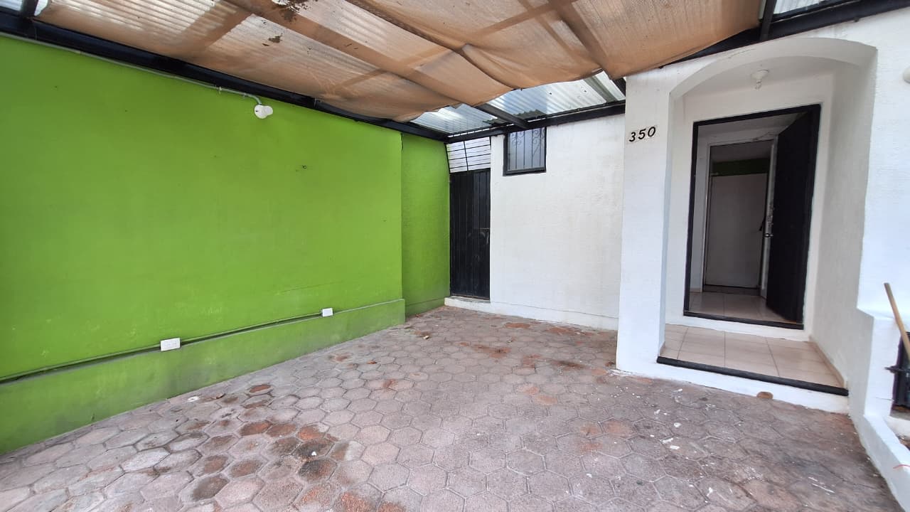 Casa en renta para negocio u oficina AV NICHUPTE  - Imagen 9