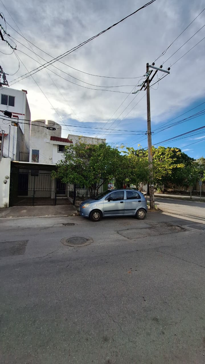 Casa en renta para negocio u oficina AV NICHUPTE  - Imagen 10