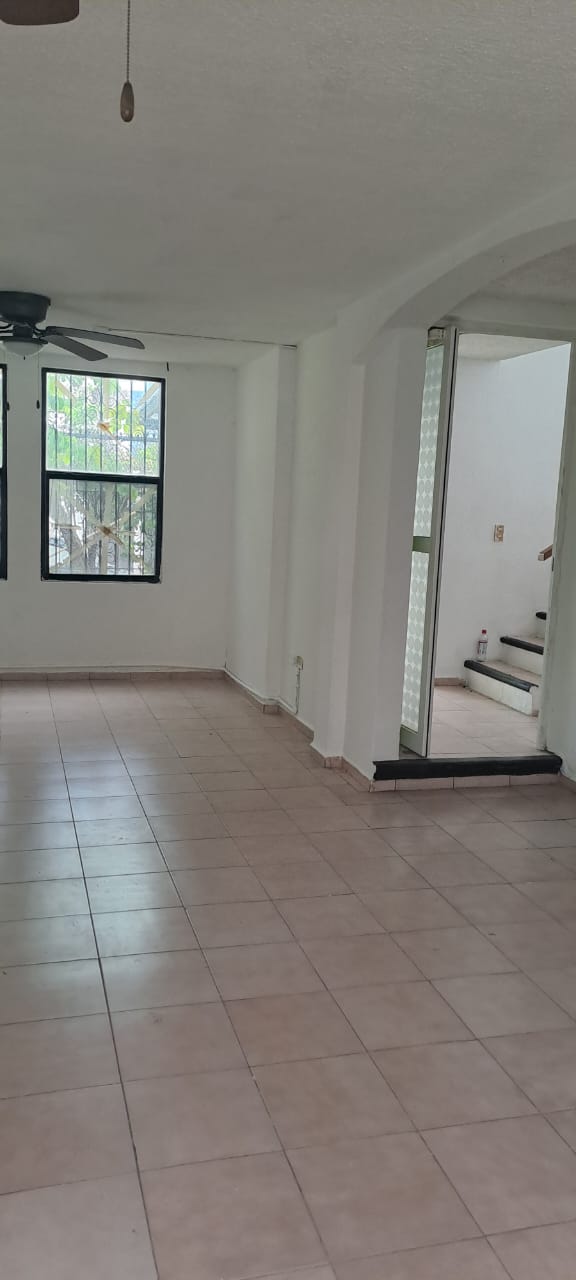 Casa en renta para negocio u oficina AV NICHUPTE  - Imagen 13